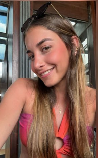 <em>Alejandra Mejia</em>